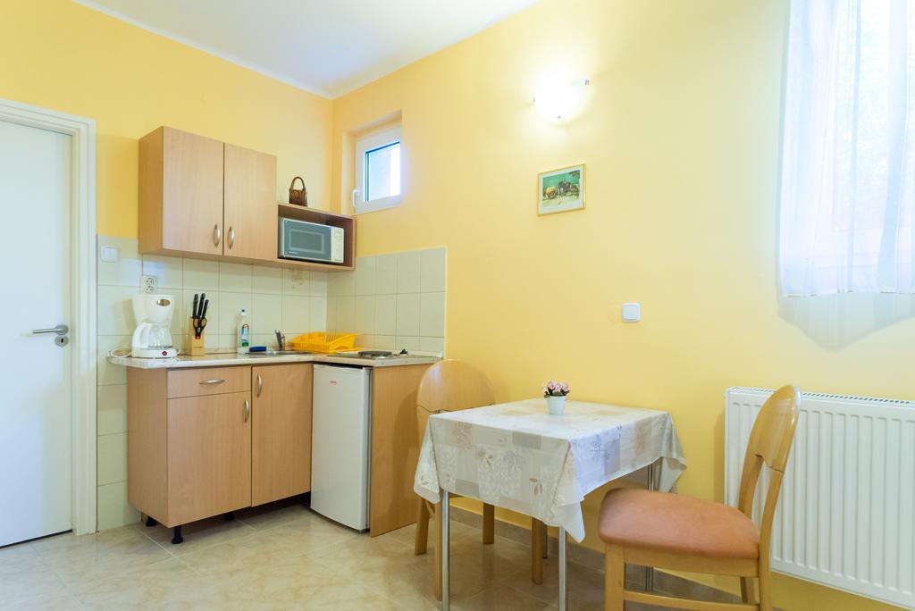 Andrea Apartmanhaz Balatongyörök Extérieur photo