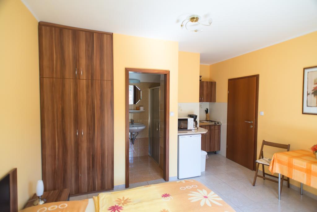 Andrea Apartmanhaz Balatongyörök Extérieur photo
