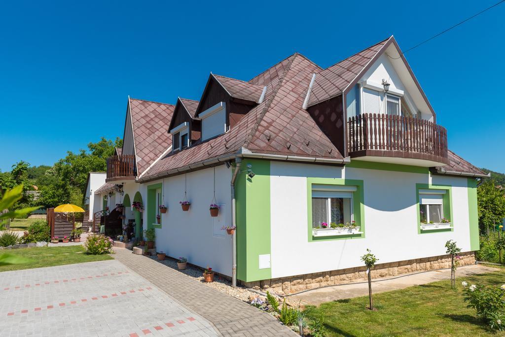 Andrea Apartmanhaz Balatongyörök Extérieur photo