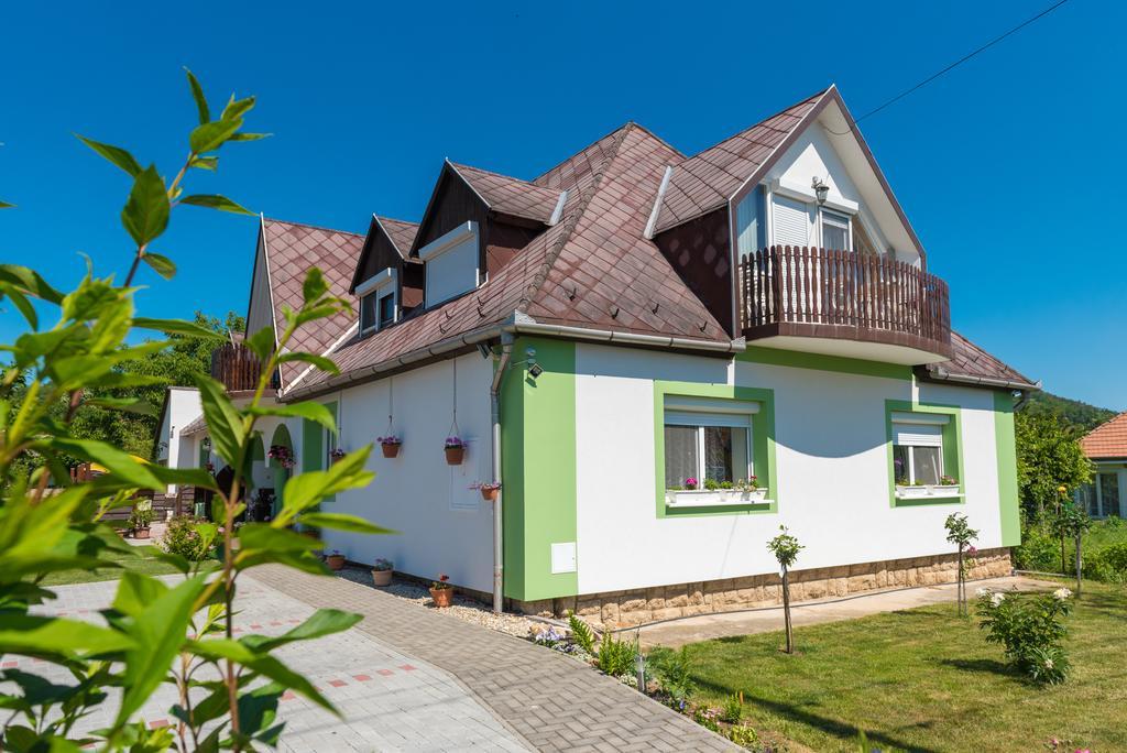 Andrea Apartmanhaz Balatongyörök Extérieur photo